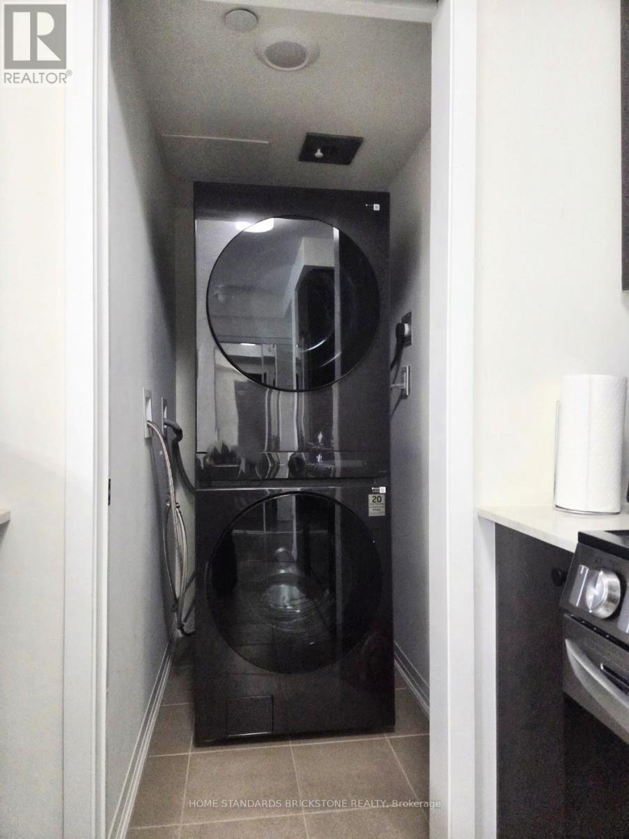 202 - 741 Sheppard Avenue W, Toronto, Ontario  M3H 0C9 - Photo 16 - C12152061