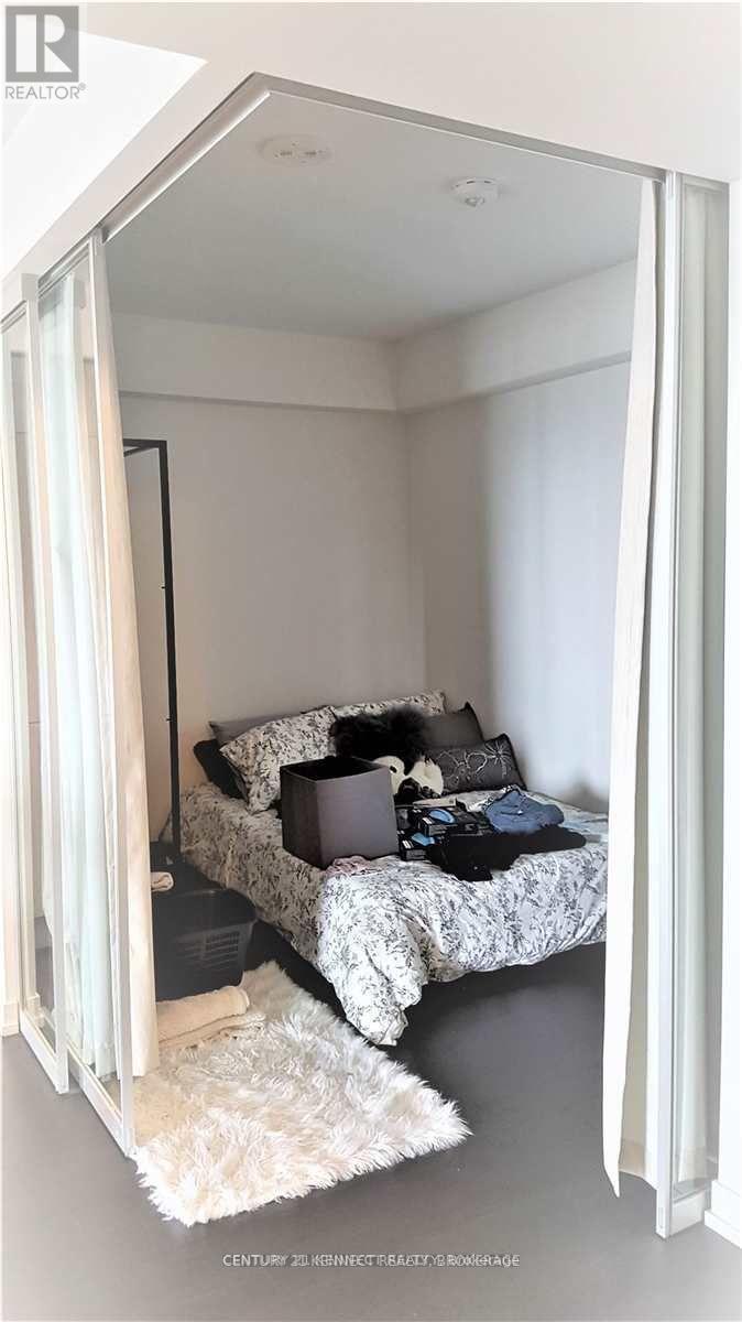 2717 - 85 Wood Street, Toronto, Ontario  M4Y 0E8 - Photo 10 - C12152062