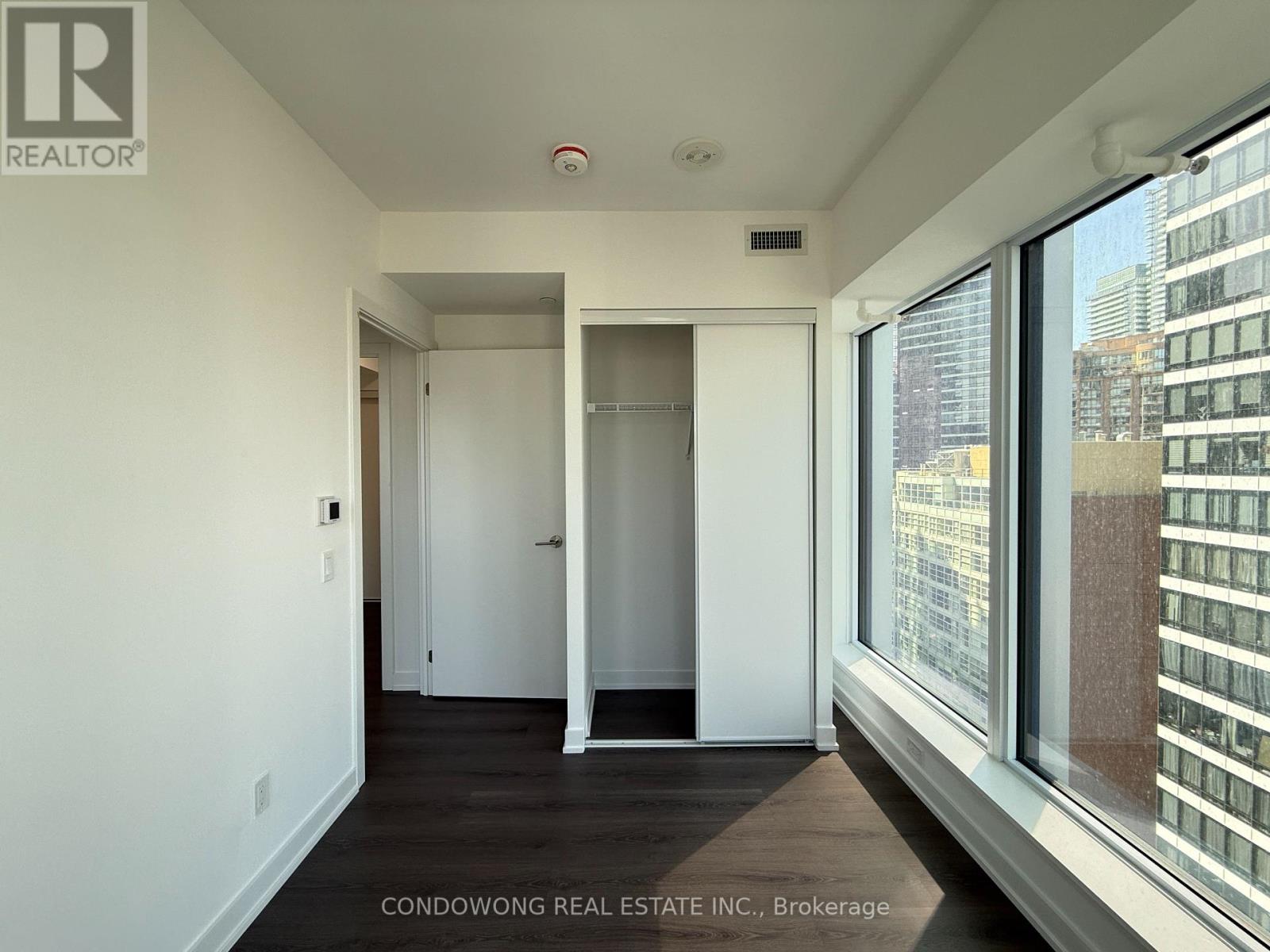 2009 - 8 Wellesley Street W, Toronto, Ontario  M4Y 0J5 - Photo 12 - C12152073