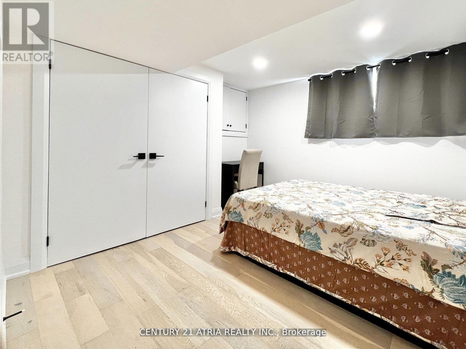 2 Pannahill Road, Toronto, Ontario  M3H 4N3 - Photo 12 - C12152088