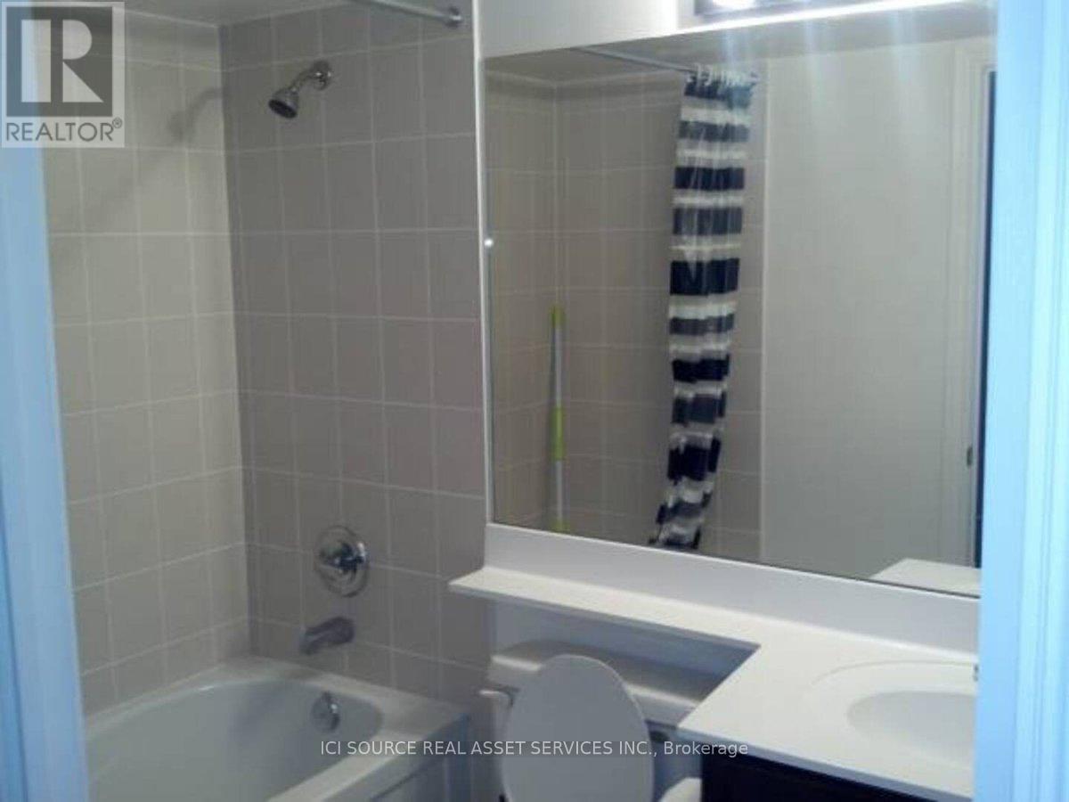 3305 - 70 Town Centre Court, Toronto, Ontario  M1P 0B2 - Photo 12 - E12152056