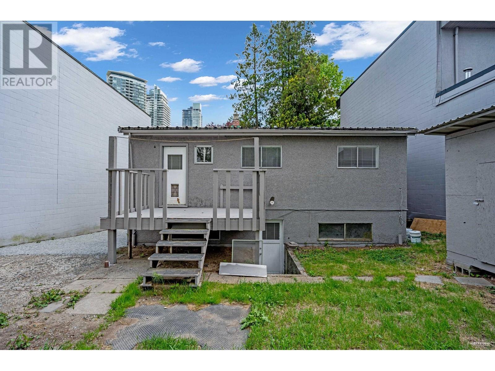 4021 Graveley Street, Burnaby, British Columbia  V5C 3T5 - Photo 16 - R2985958