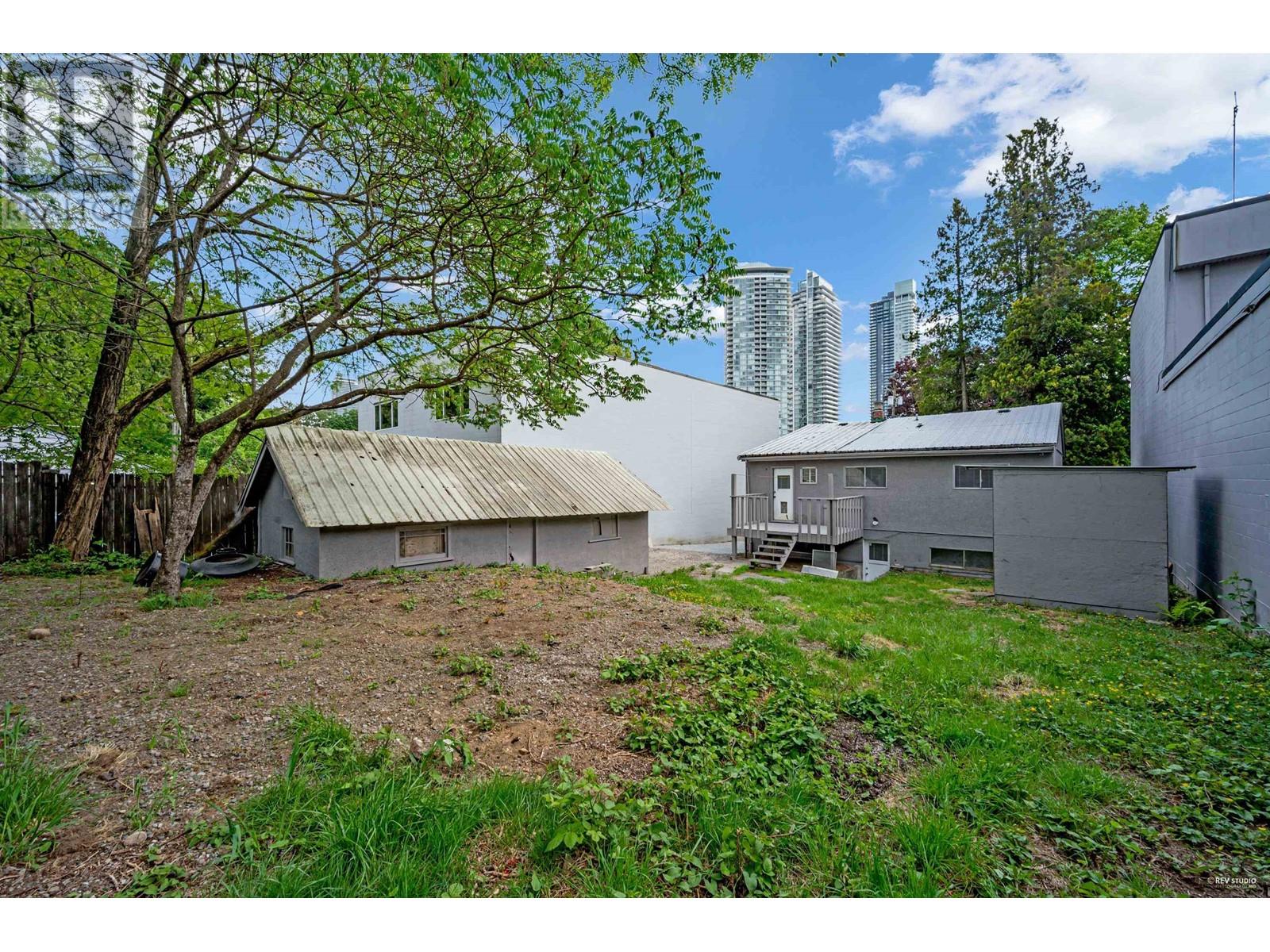 4021 Graveley Street, Burnaby, British Columbia  V5C 3T5 - Photo 17 - R2985958