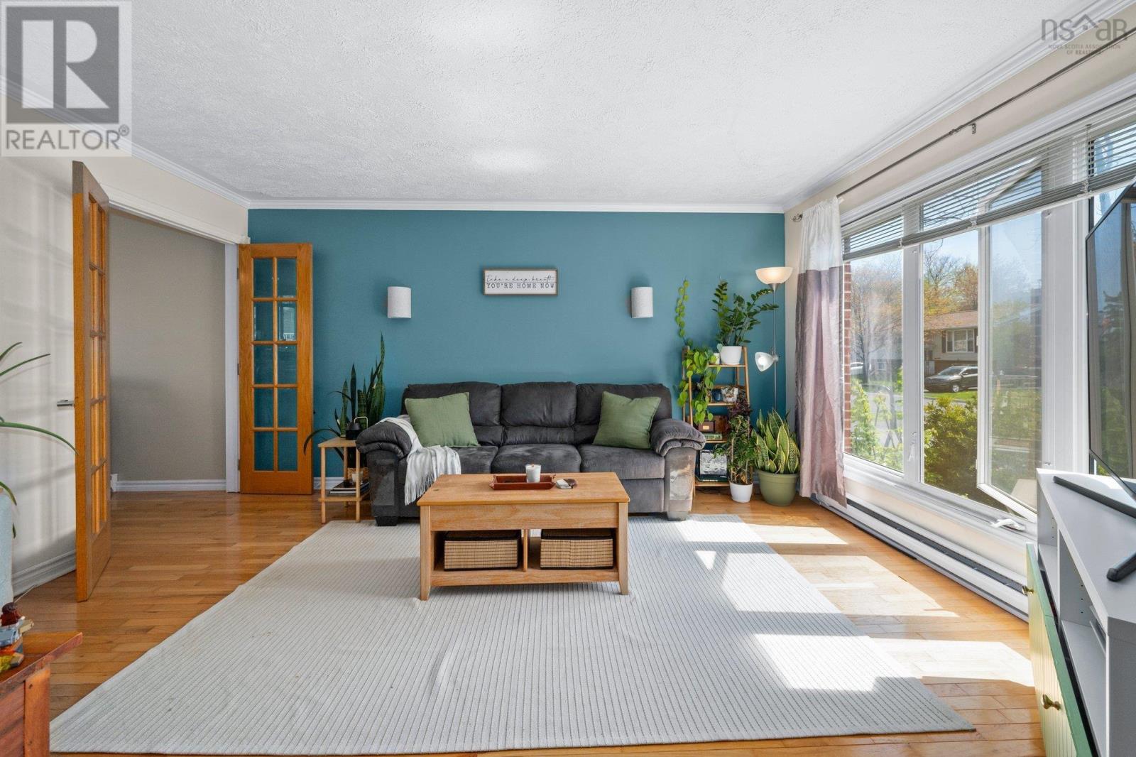 Property at 10 Langevin Drive image 5