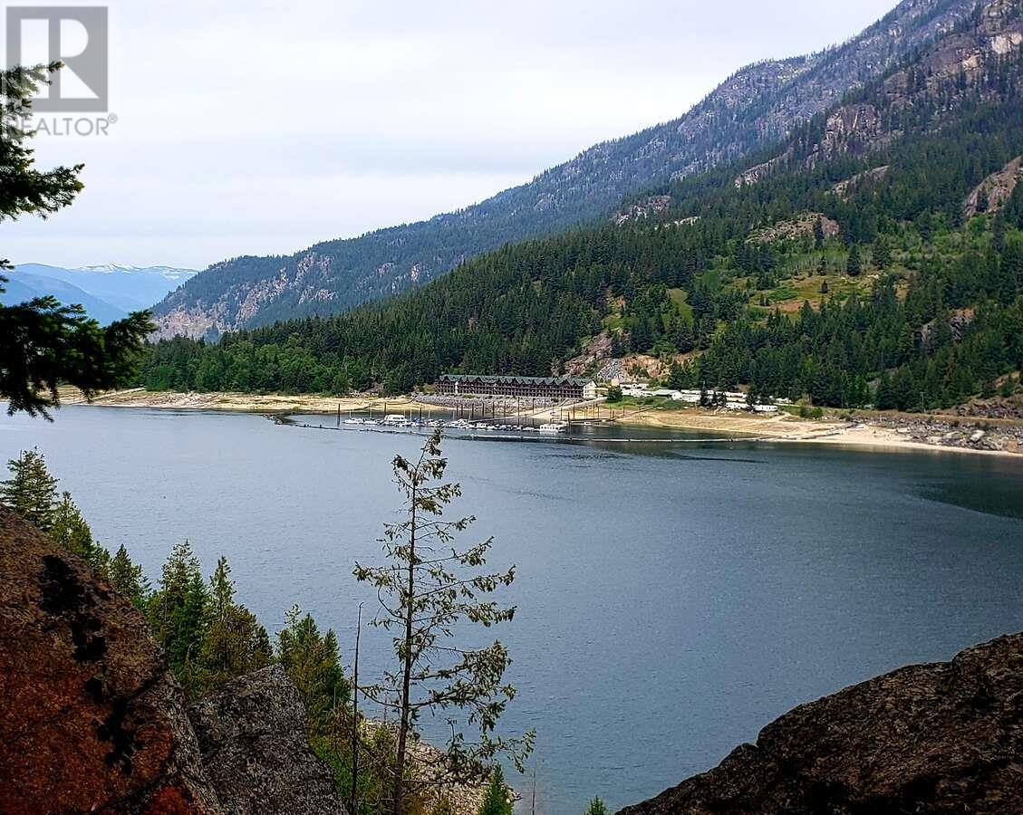 5570 Broadwater Road Unit# 318, Castlegar, British Columbia  V1N 0A1 - Photo 2 - 10340751