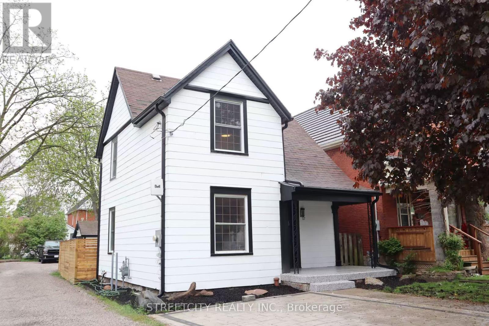 27 East Avenue