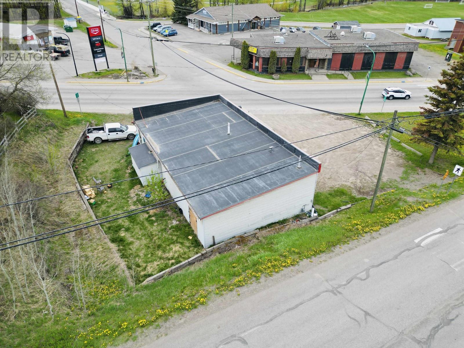 640 16 Highway, Burns Lake, British Columbia  V0J 1E0 - Photo 8 - C8069254