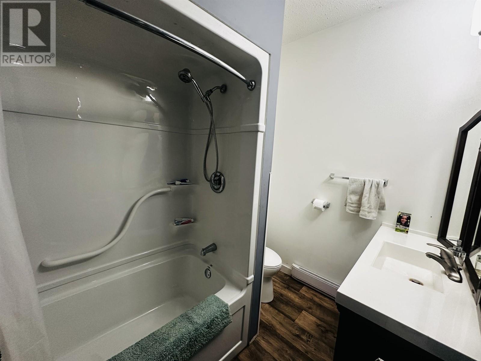 640 16 Highway, Burns Lake, British Columbia  V0J 1E0 - Photo 16 - C8069254