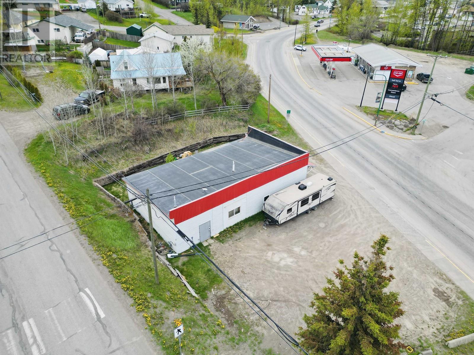 640 16 Highway, Burns Lake, British Columbia  V0J 1E0 - Photo 7 - C8069254