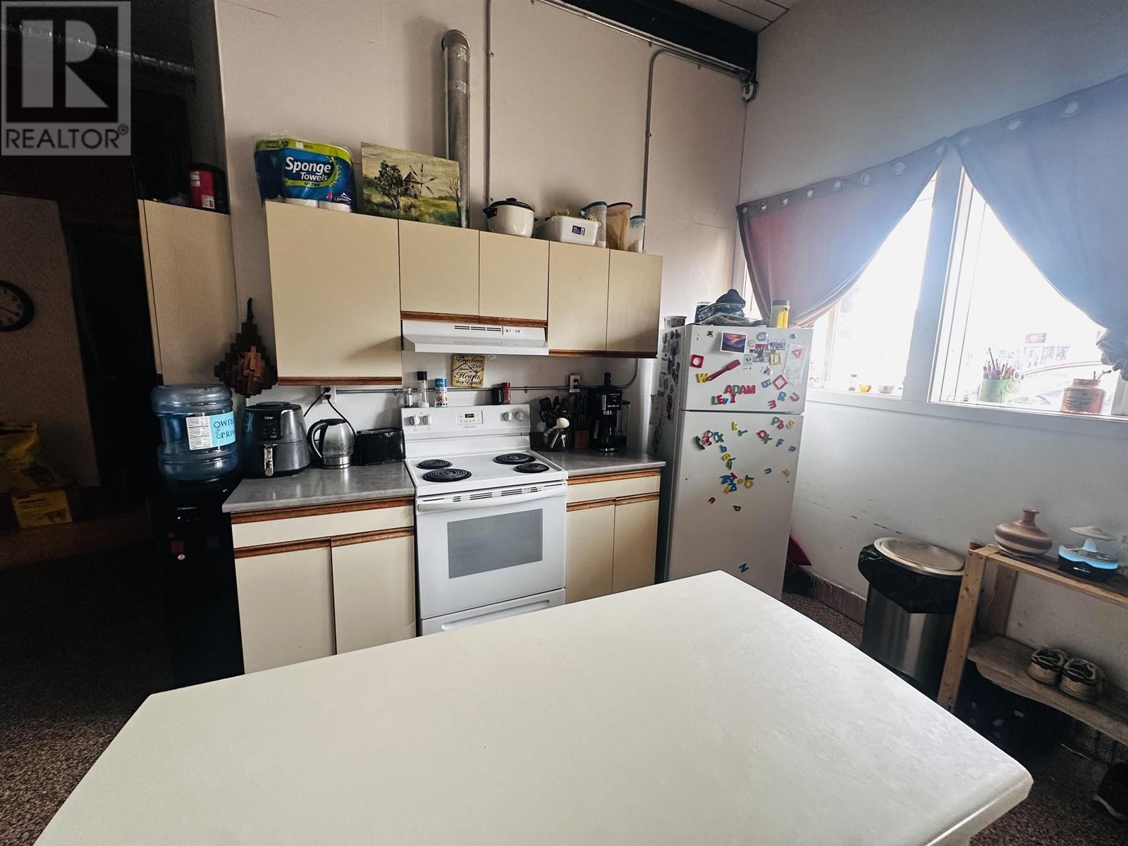 640 16 Highway, Burns Lake, British Columbia  V0J 1E0 - Photo 10 - C8069254