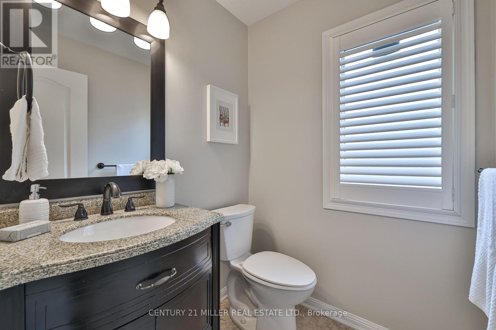 4072 Gunby Crescent, Burlington, Ontario  L7M 0A8 - Photo 18 - W12152049