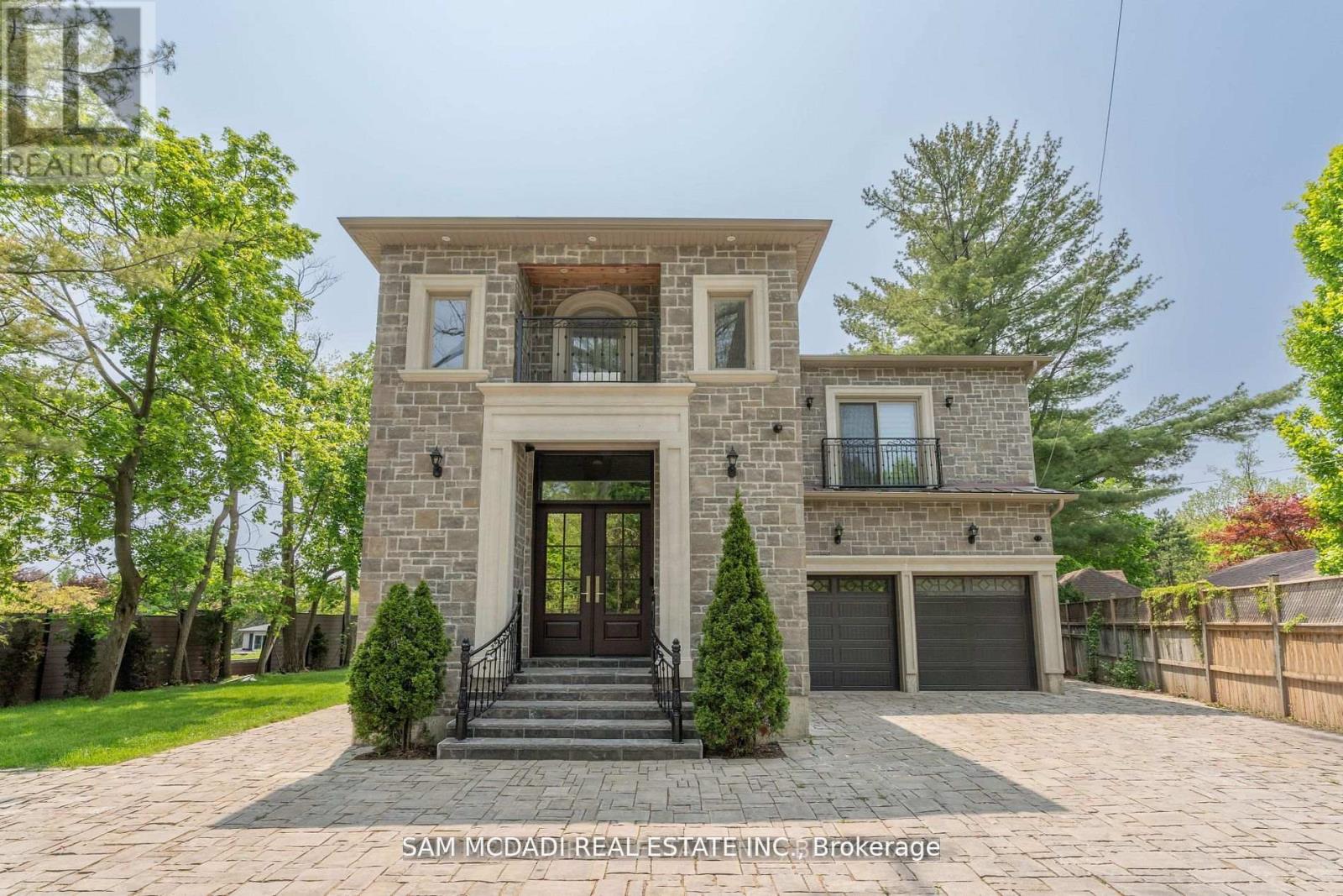 1138 GARDEN ROAD, Mississauga, Ontario