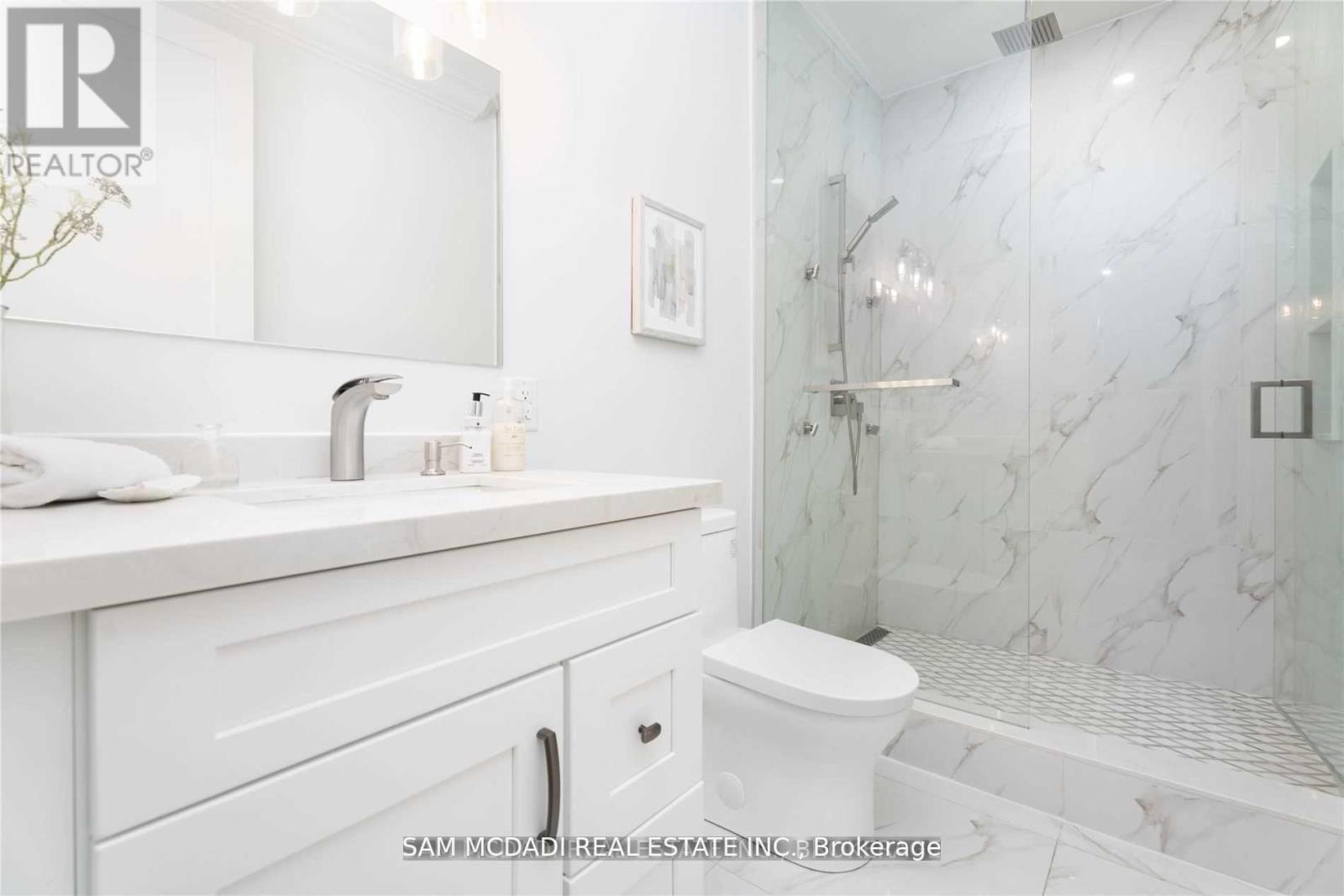 1138 Garden Road, Mississauga, Ontario  L5H 3J6 - Photo 17 - W12152053