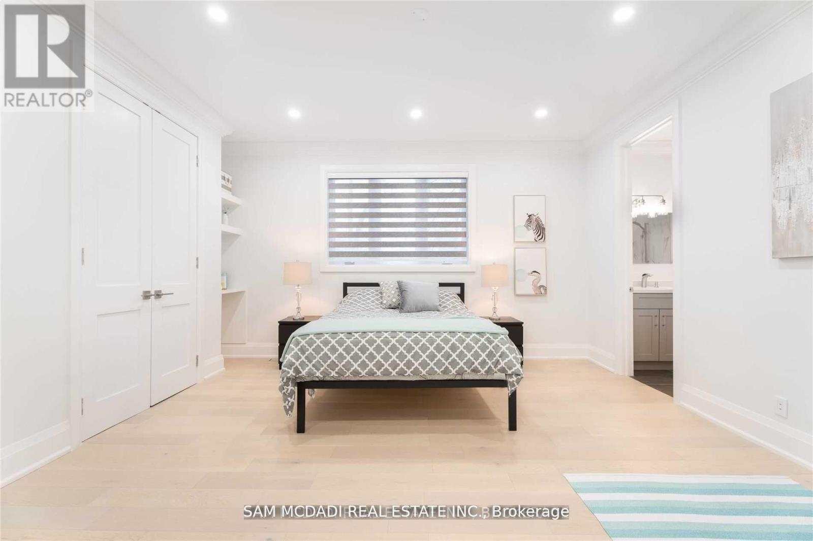 1138 Garden Road, Mississauga, Ontario  L5H 3J6 - Photo 24 - W12152053