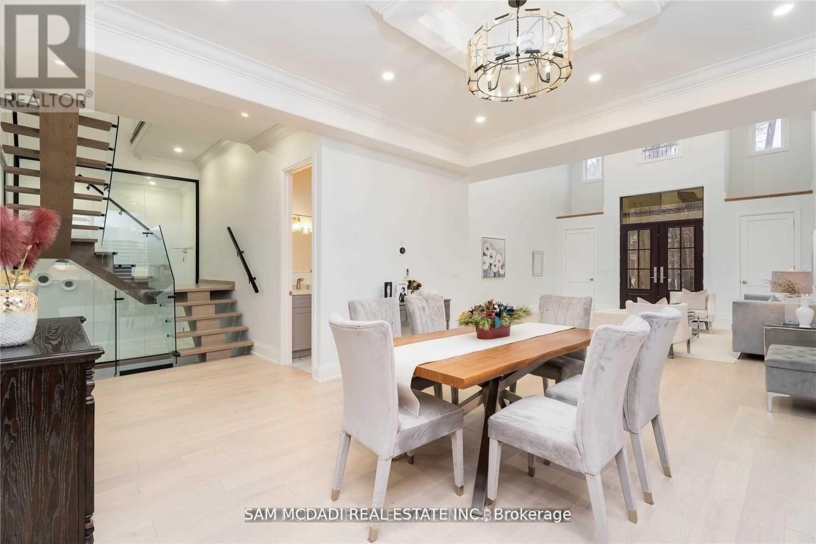 1138 Garden Road, Mississauga, Ontario  L5H 3J6 - Photo 7 - W12152053