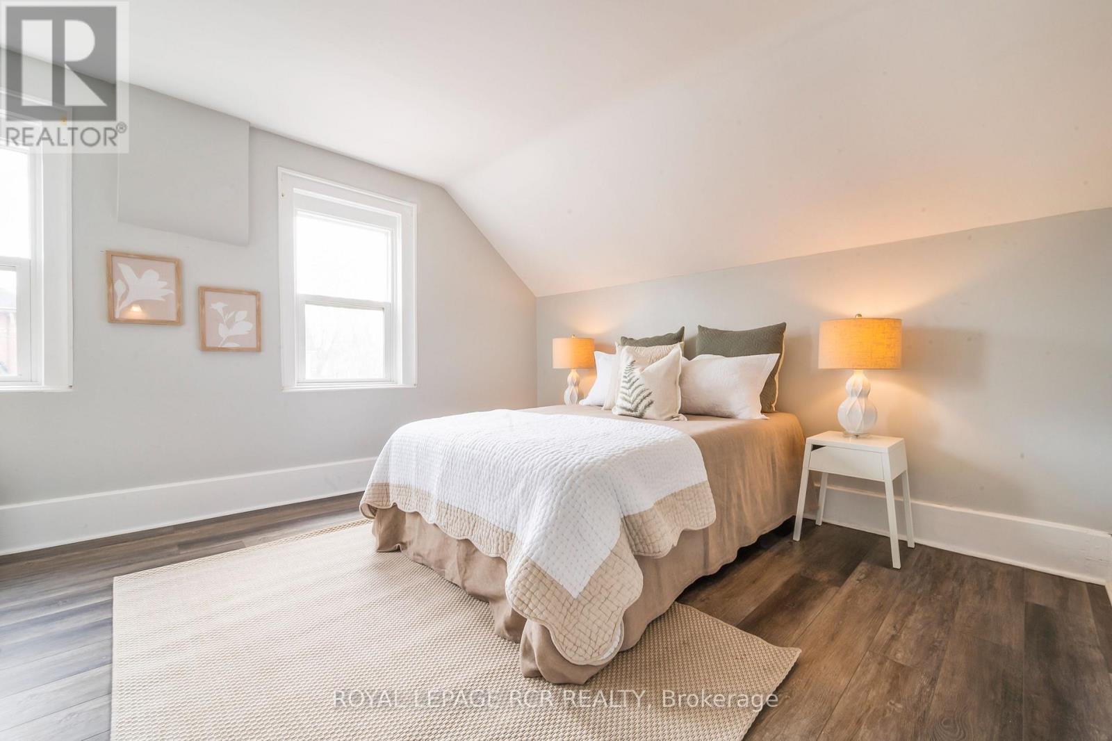 8 Church Street, Orangeville, Ontario  L9W 1N2 - Photo 13 - W12077660