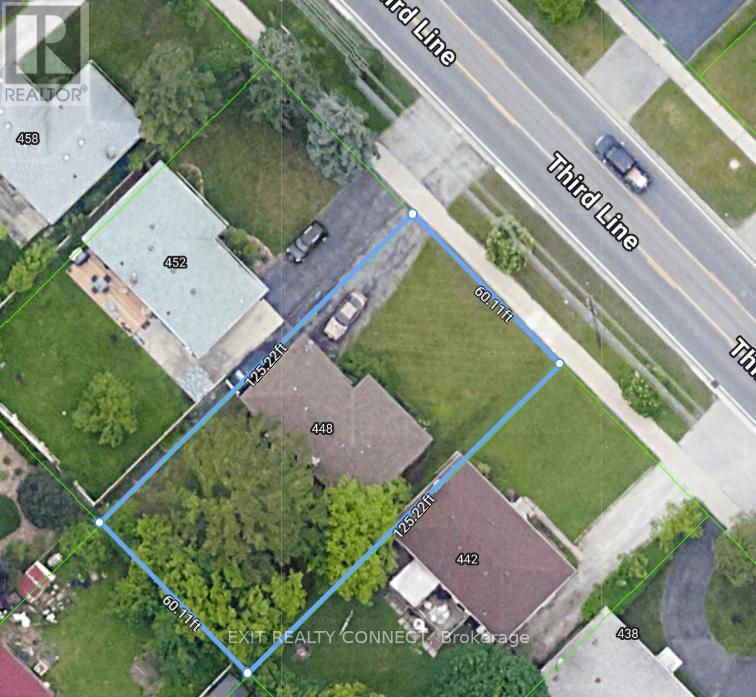 448 Third Line, Oakville, Ontario  L6L 4A5 - Photo 4 - W12112572
