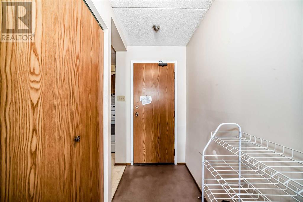 Property at 215, 5204 Dalton Drive NW image 4