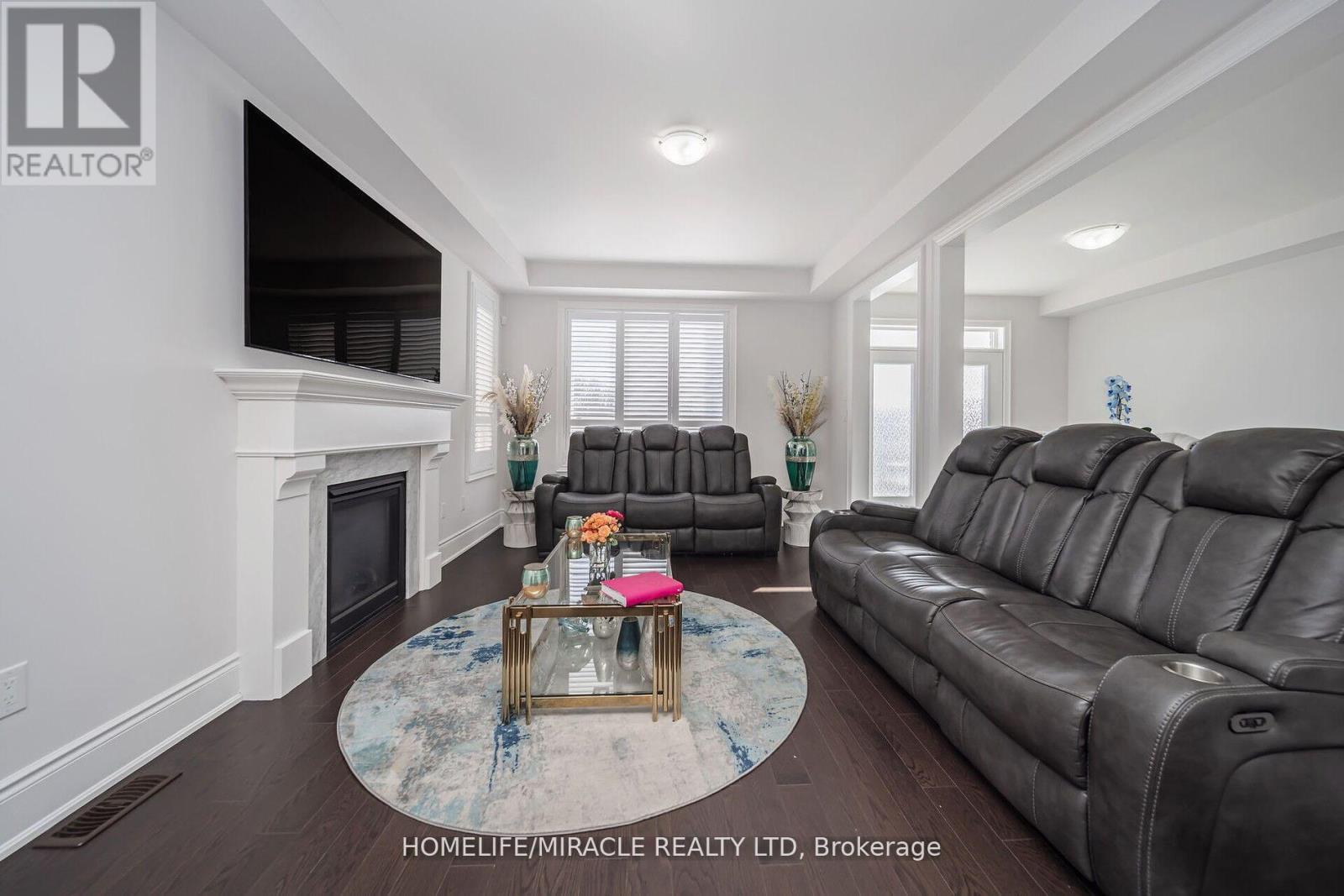 16 Mountain Heights Place, Hamilton, Ontario  L8B 1X7 - Photo 8 - X12152033