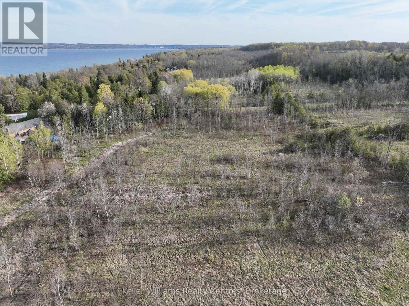 454 Balmy Beach Road, Georgian Bluffs, Ontario  N4K 5N4 - Photo 24 - X12152257