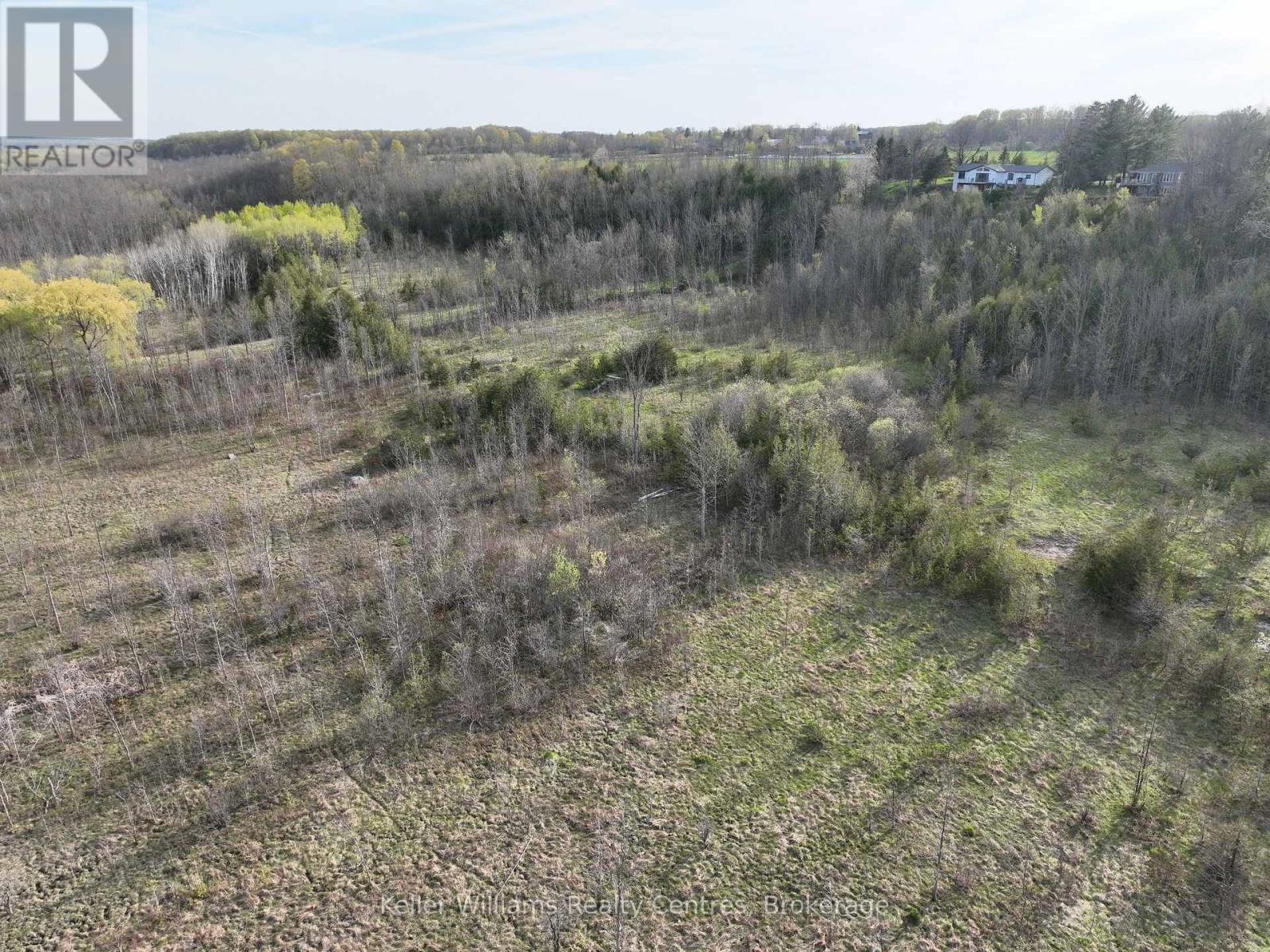 454 Balmy Beach Road, Georgian Bluffs, Ontario  N4K 5N4 - Photo 25 - X12152257
