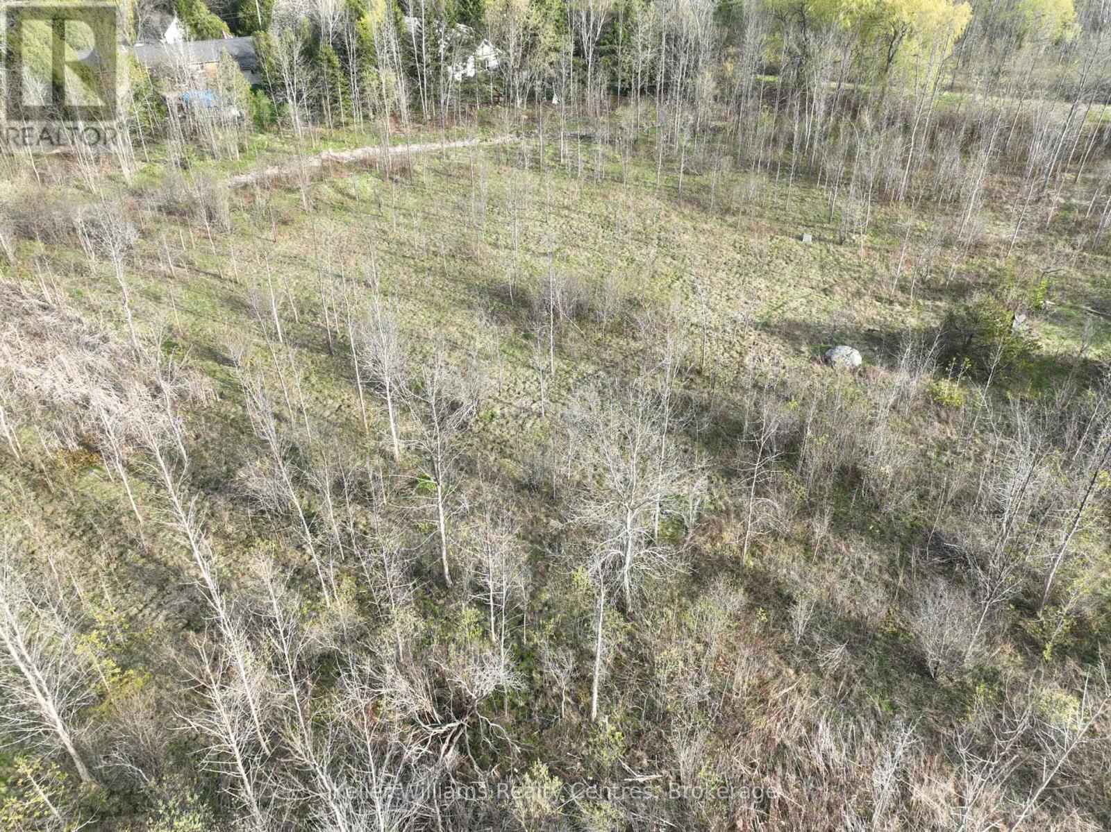 454 Balmy Beach Road, Georgian Bluffs, Ontario  N4K 5N4 - Photo 34 - X12152257