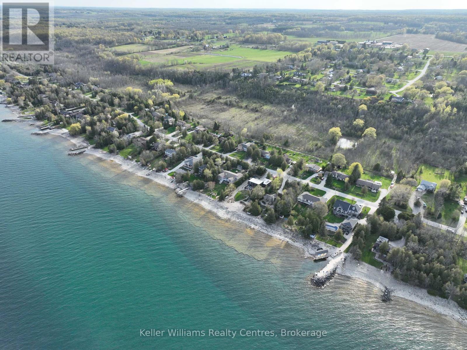 454 Balmy Beach Road, Georgian Bluffs, Ontario  N4K 5N4 - Photo 4 - X12152257