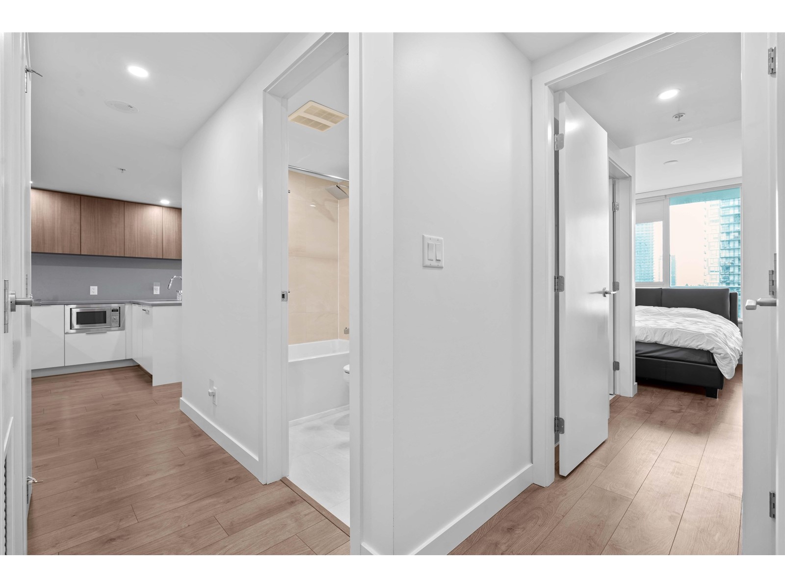 1203 13318 104 Avenue, Surrey, British Columbia  V3T 0R2 - Photo 18 - R3003464