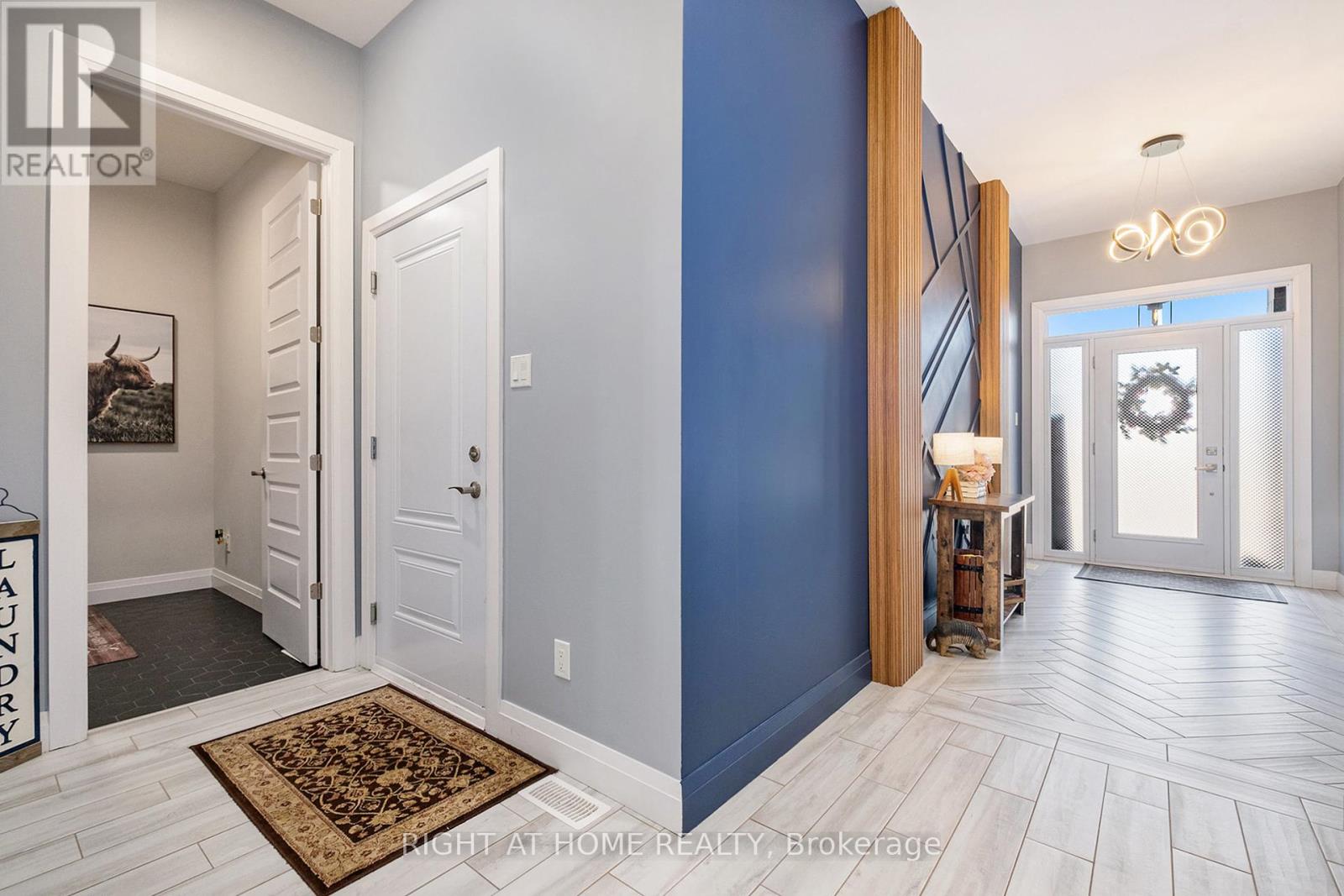 1073 Diamond Street, Clarence-Rockland, Ontario  K4K 0J1 - Photo 6 - X12152172