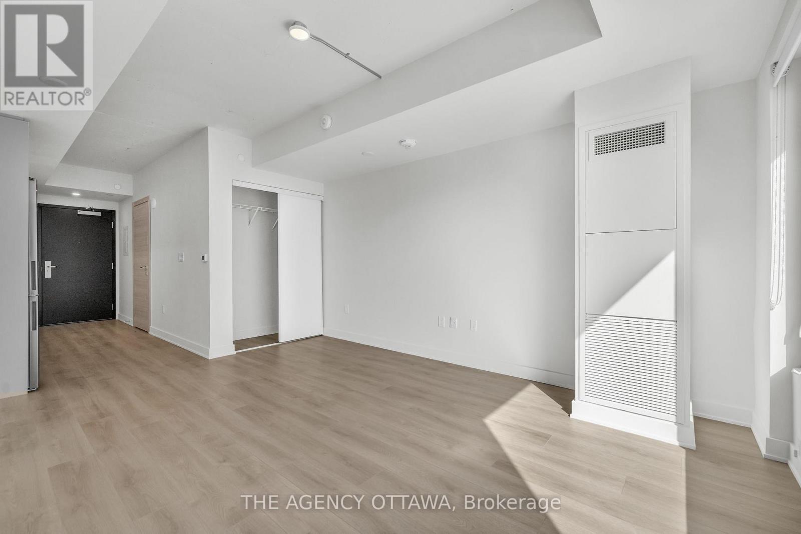 1706 - 199 Rideau Street, Ottawa, Ontario  K1N 0E9 - Photo 8 - X12152201
