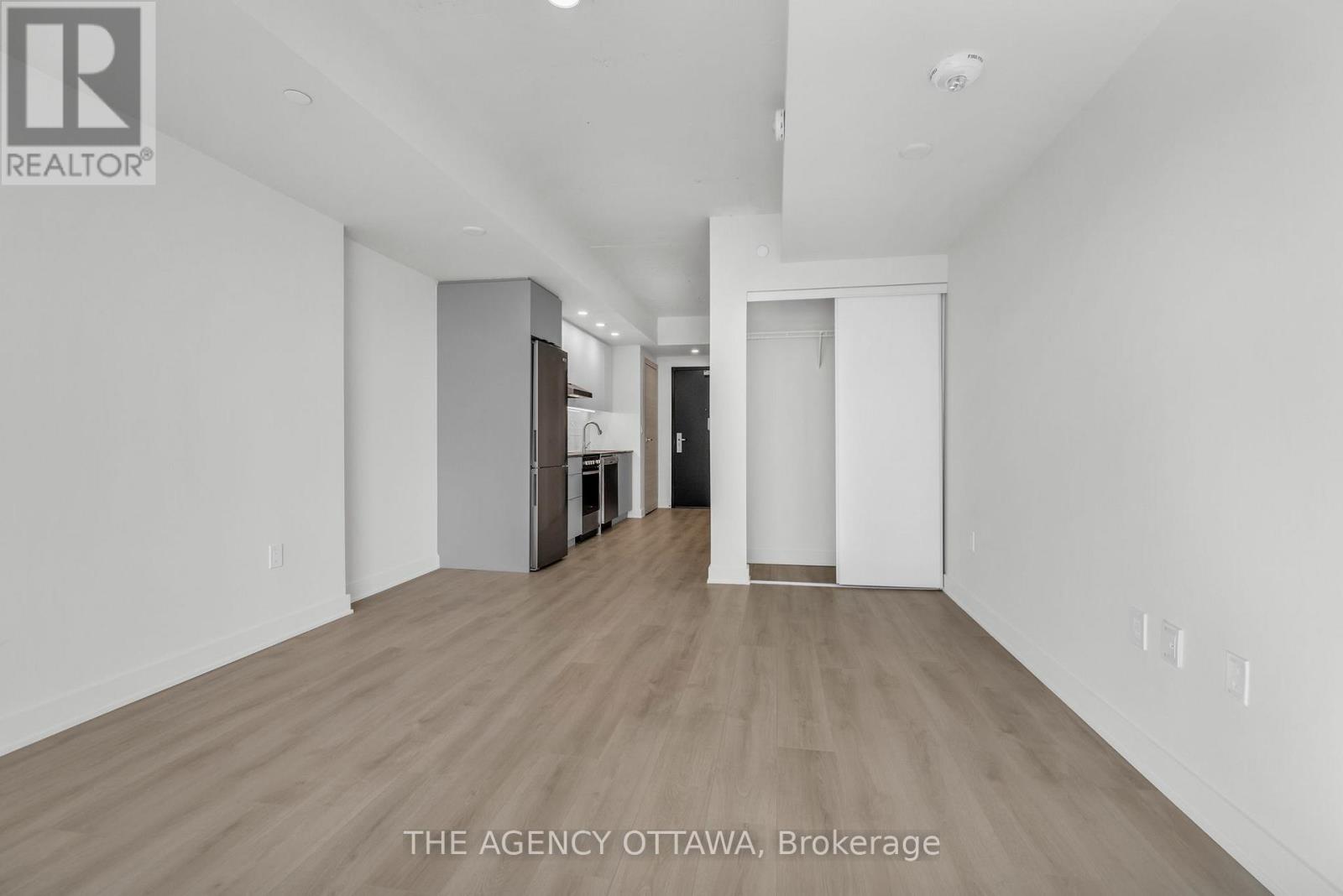 1706 - 199 Rideau Street, Ottawa, Ontario  K1N 0E9 - Photo 9 - X12152201