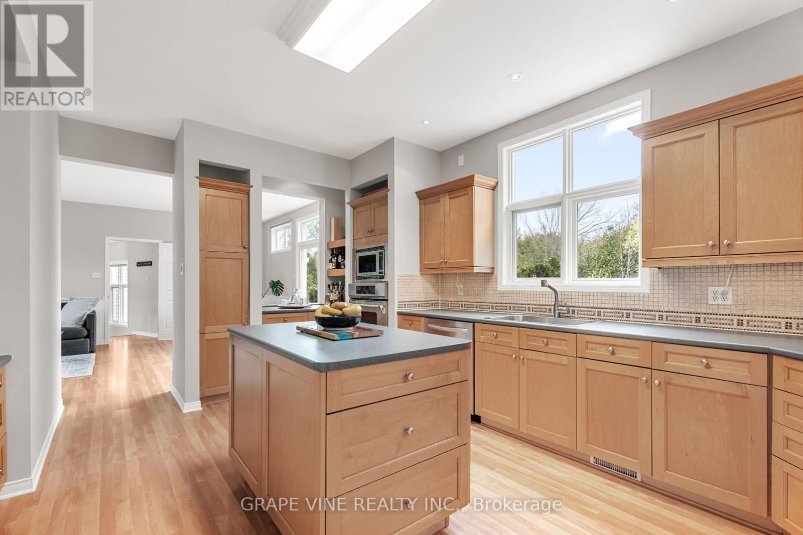 1775 Veena Way, Ottawa, Ontario  K0A 2P0 - Photo 15 - X12152222