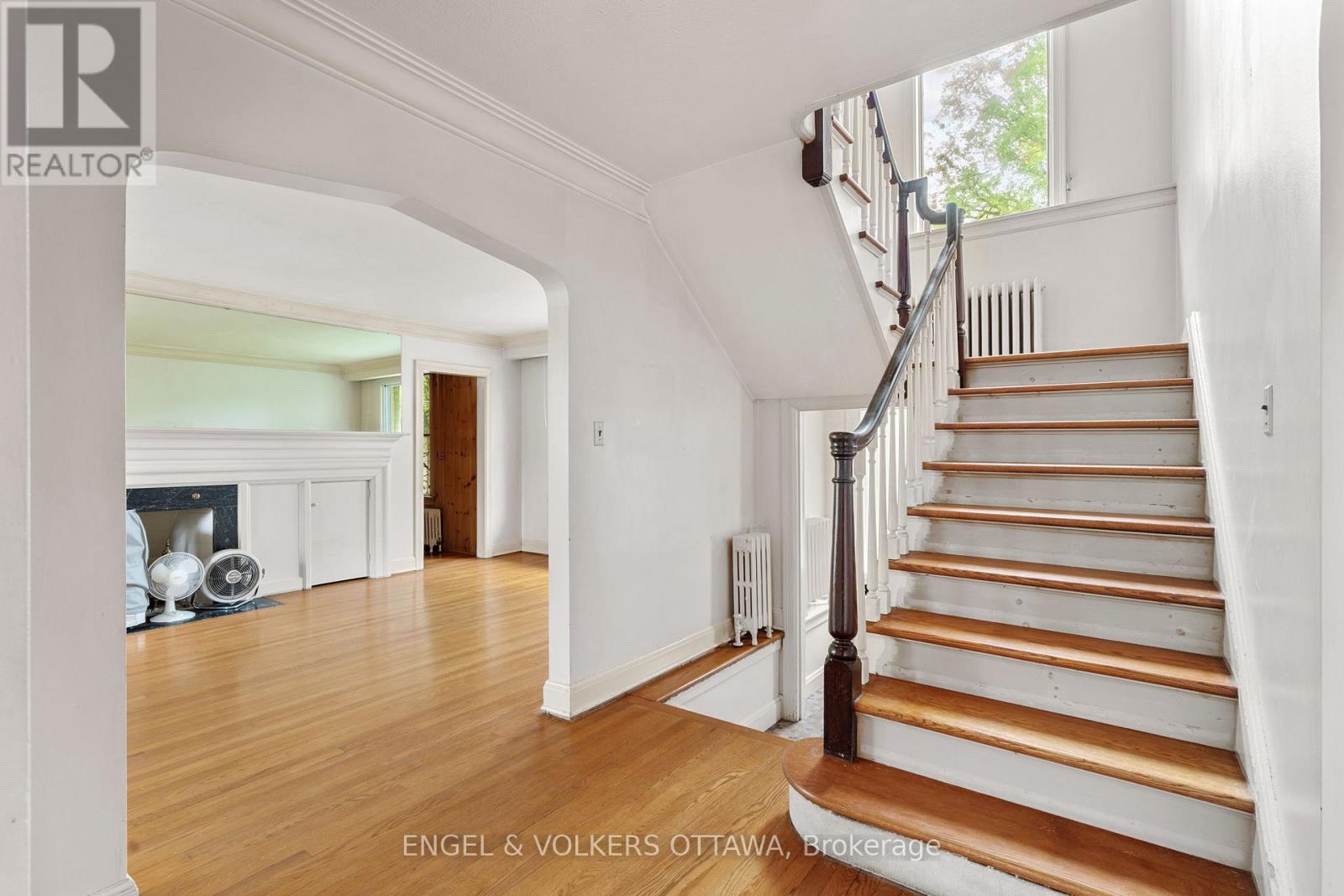 238 Island Park Drive, Ottawa, Ontario  K1Y 0A4 - Photo 4 - X12152233