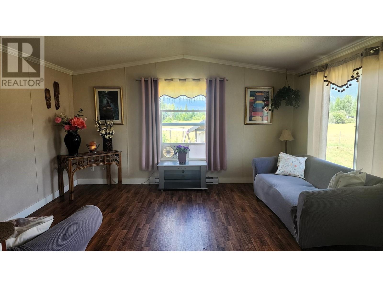 3237 Creighton Valley Road, Cherryville, British Columbia  V0E 2G3 - Photo 11 - 10347591