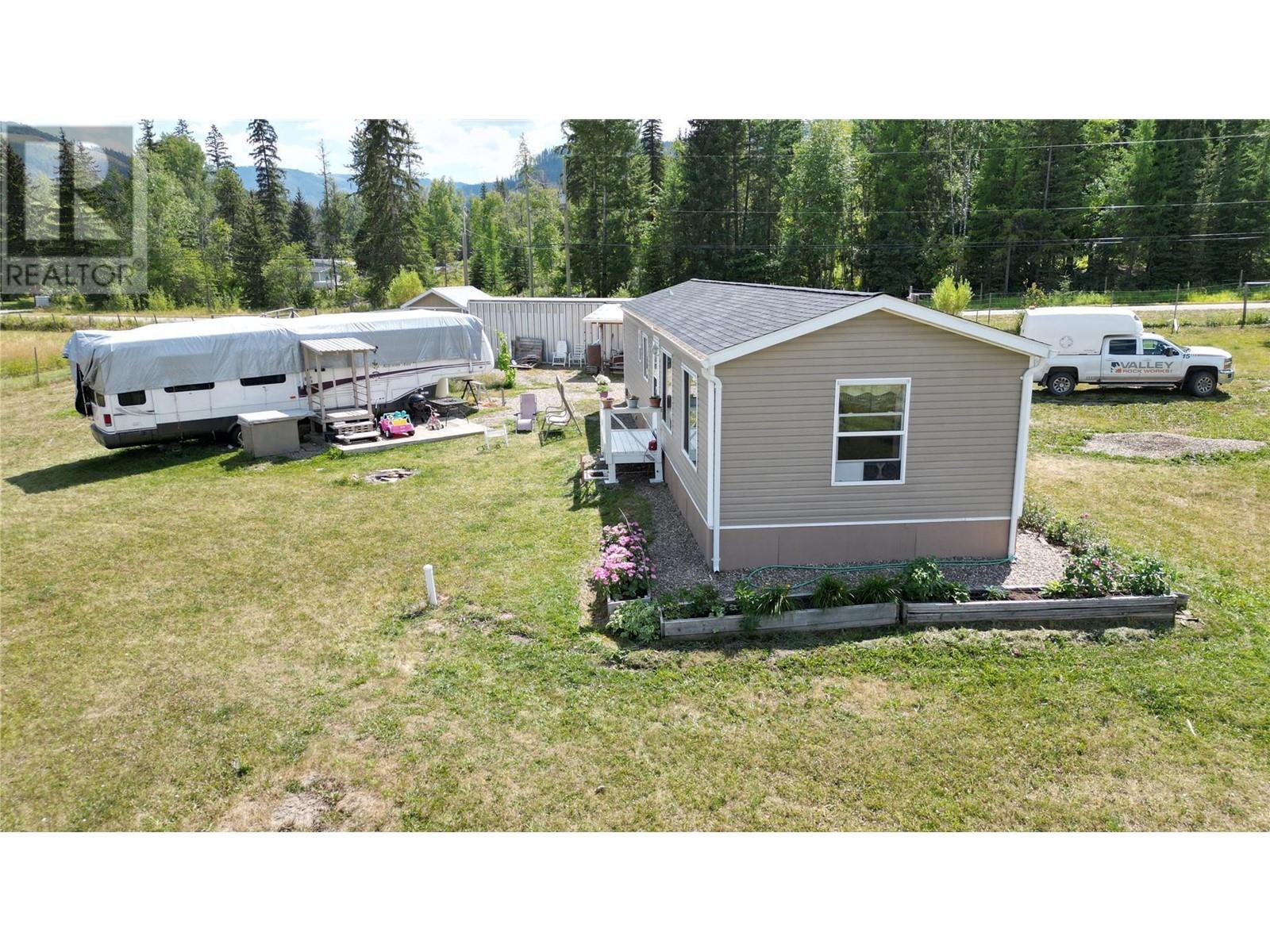 3237 Creighton Valley Road, Cherryville, British Columbia  V0E 2G3 - Photo 21 - 10347591
