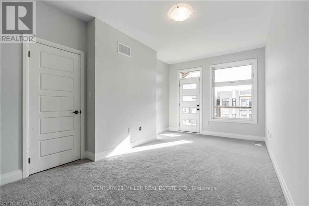 2463 Belt Lane, Oakville, Ontario  L6M 5L9 - Photo 21 - W12144412