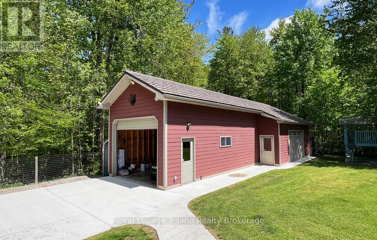 1980 West Quarter Line Road, Norfolk, Ontario  N0E 1G0 - Photo 25 - X12152251