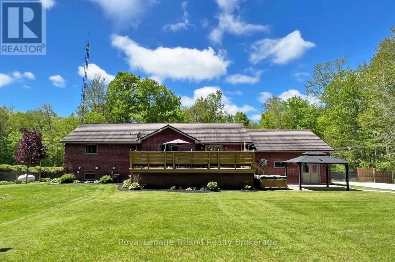 1980 West Quarter Line Road, Norfolk, Ontario  N0E 1G0 - Photo 26 - X12152251