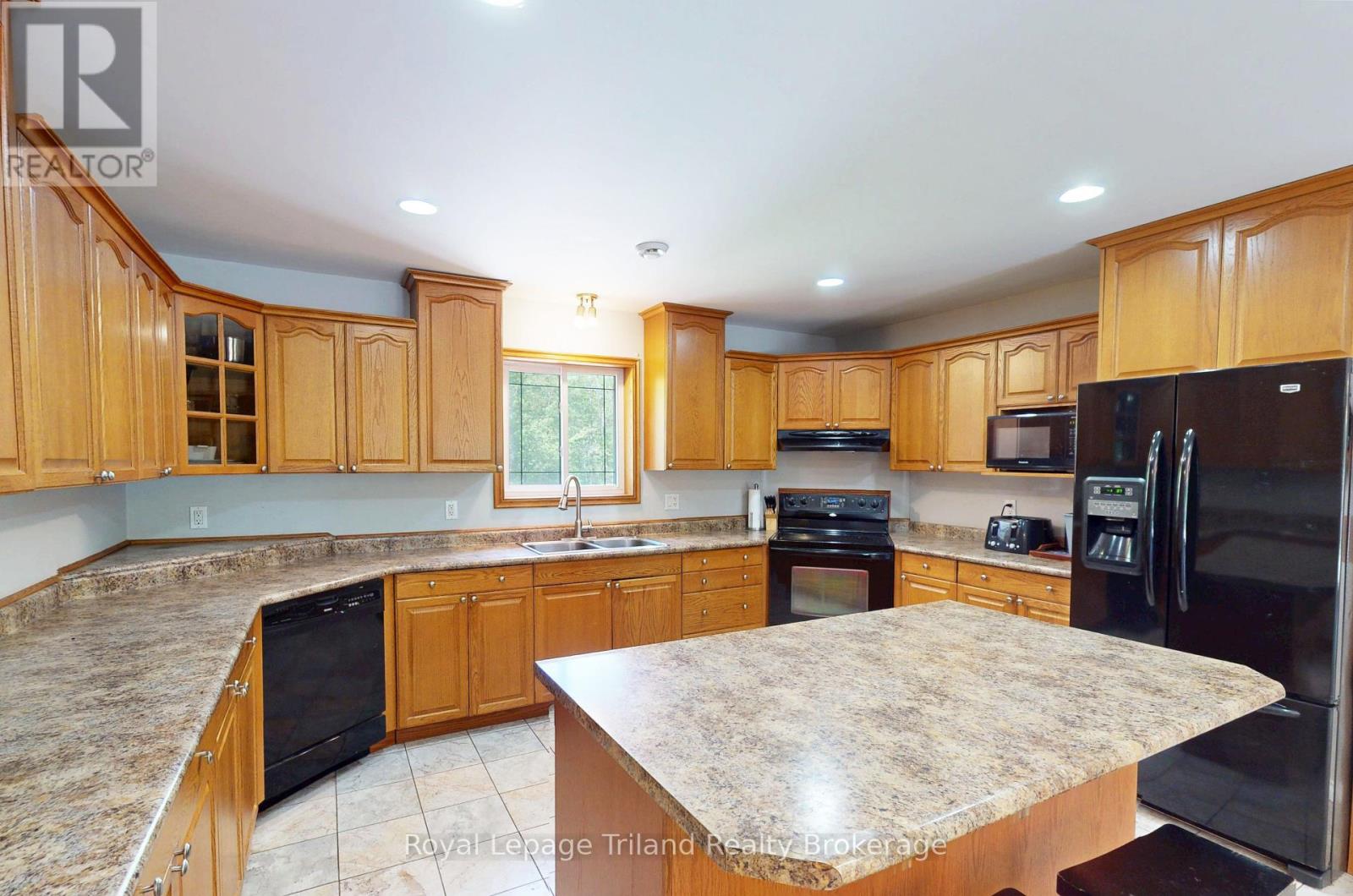 1980 West Quarter Line Road, Norfolk, Ontario  N0E 1G0 - Photo 8 - X12152251