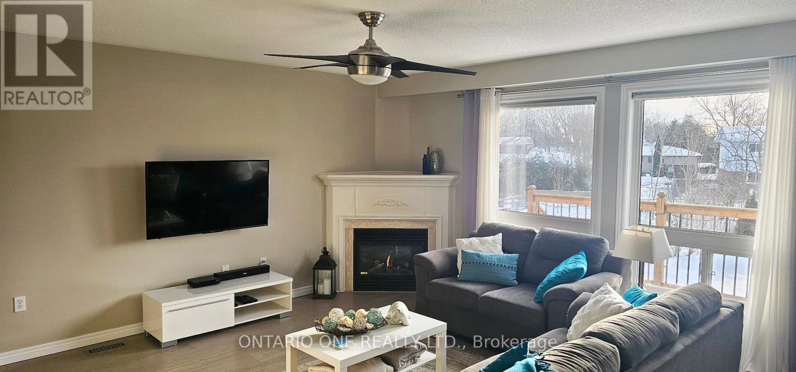 16 Wood Court, Kawartha Lakes, Ontario  K9V 6J4 - Photo 8 - X12030619