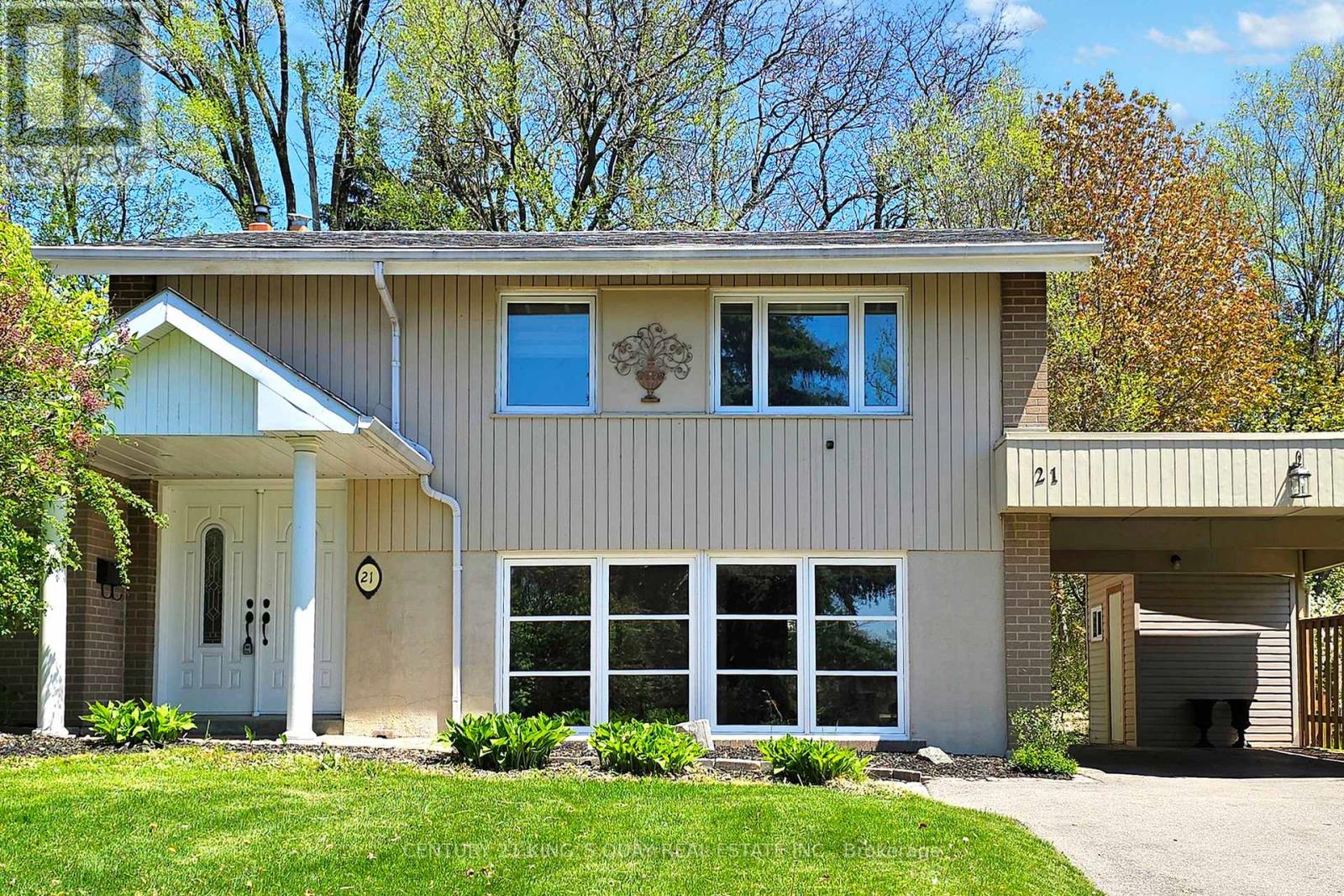 21 Rialto Drive, Toronto, Ontario  M3A 2N7 - Photo 3 - C12152103