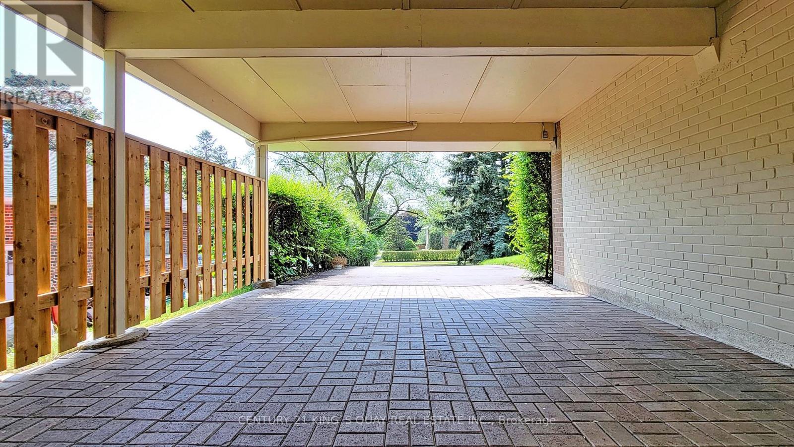 21 Rialto Drive, Toronto, Ontario  M3A 2N7 - Photo 40 - C12152103