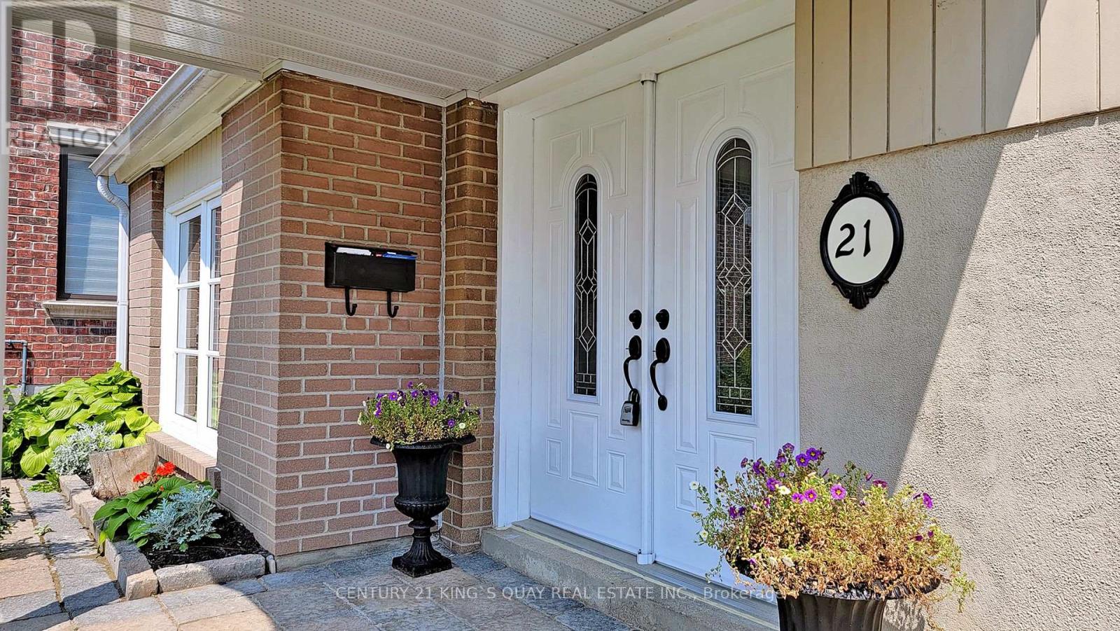 21 Rialto Drive, Toronto, Ontario  M3A 2N7 - Photo 6 - C12152103