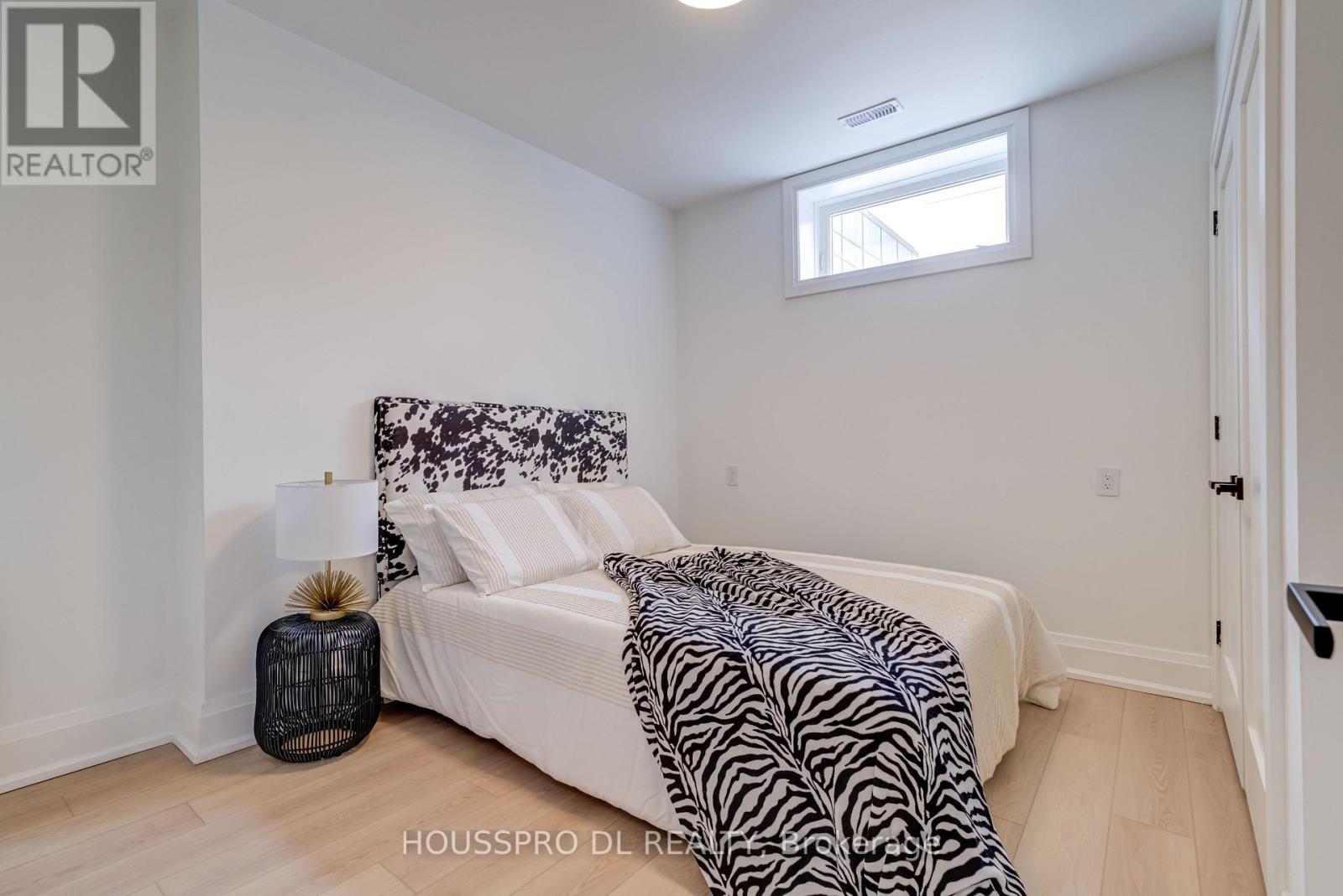 718 Hillsdale Avenue E, Toronto, Ontario  M4S 1V3 - Photo 35 - C12152108