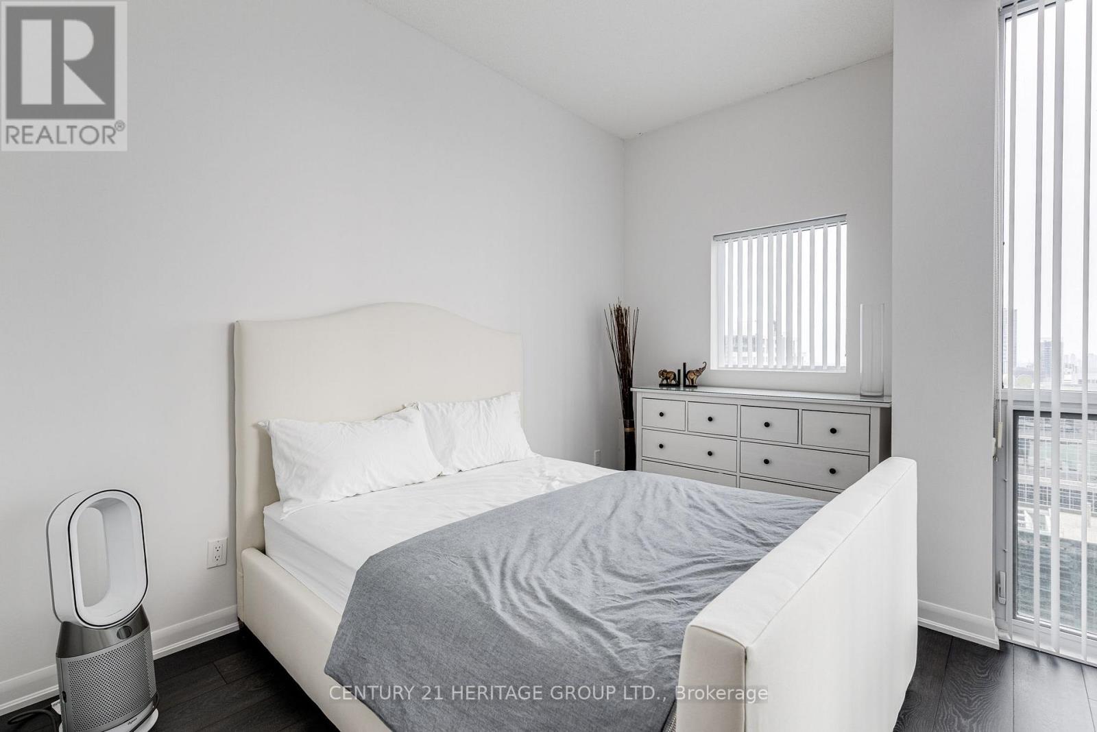 3701 - 5168 Yonge Street, Toronto, Ontario  M2N 0G1 - Photo 18 - C12152151