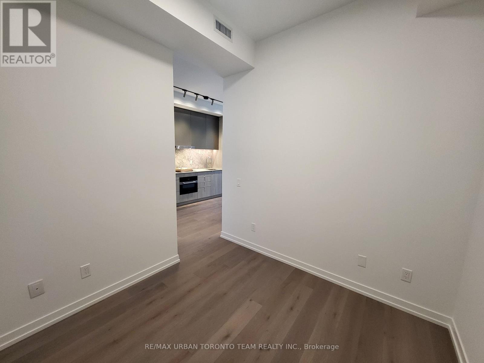 302 - 771 Yonge Street, Toronto, Ontario  M4W 2G4 - Photo 18 - C12152211