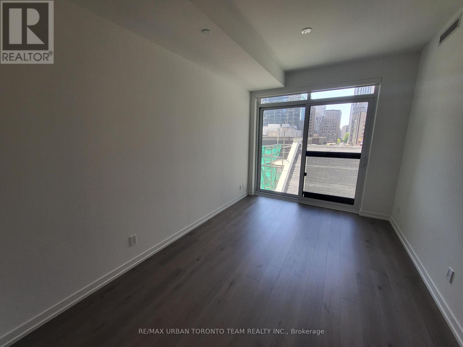 302 - 771 Yonge Street, Toronto, Ontario  M4W 2G4 - Photo 8 - C12152211