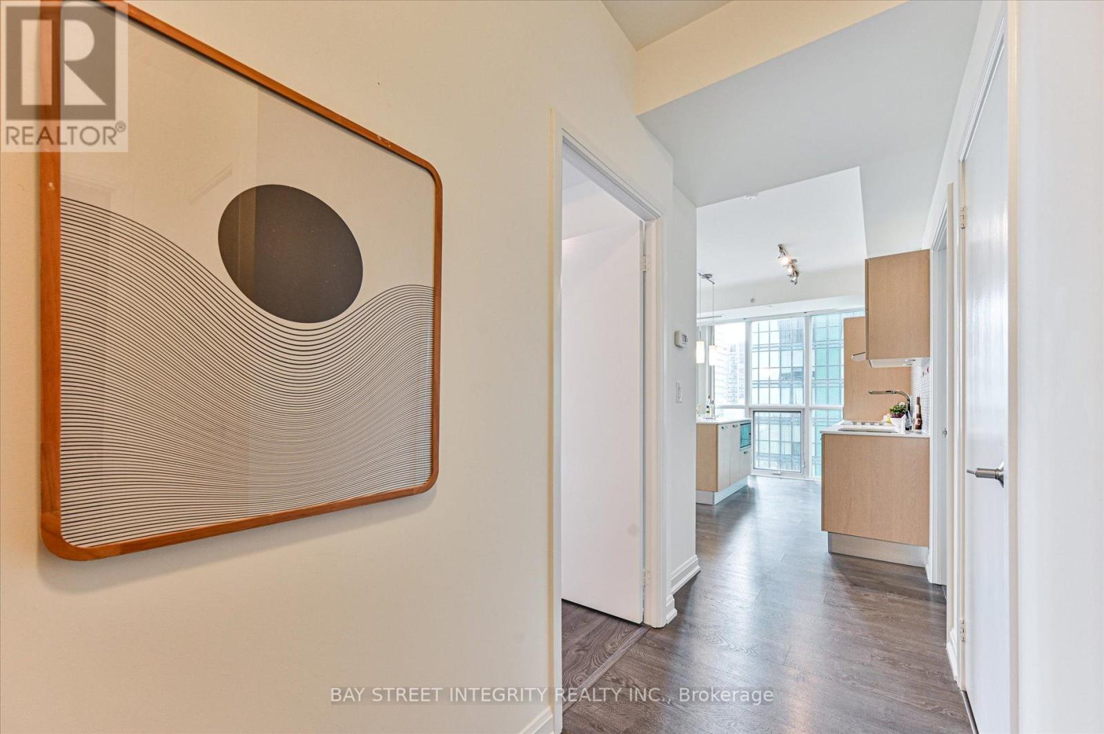 1808 - 11 Bogert Avenue, Toronto, Ontario  M2N 0H4 - Photo 17 - C12152262
