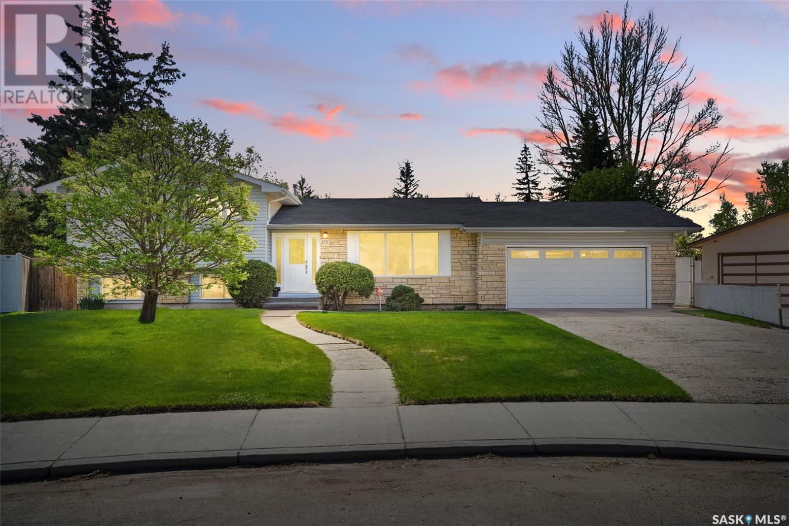 Property at 2658 Eastview image 1