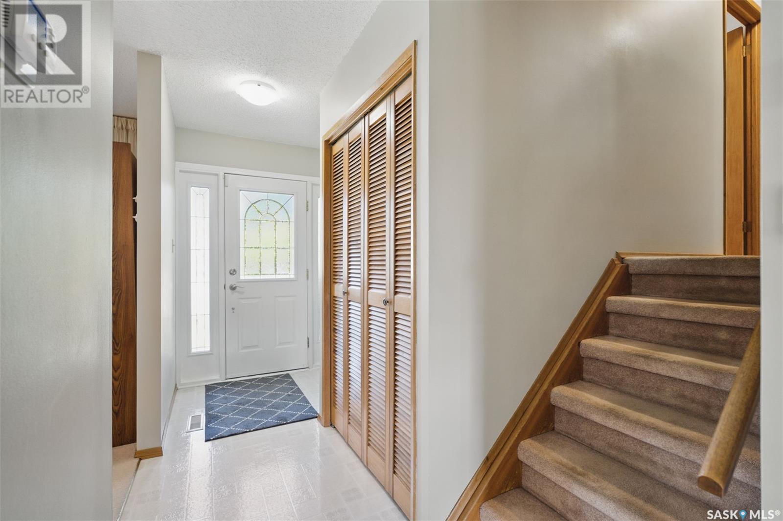 Property at 2658 Eastview image 3